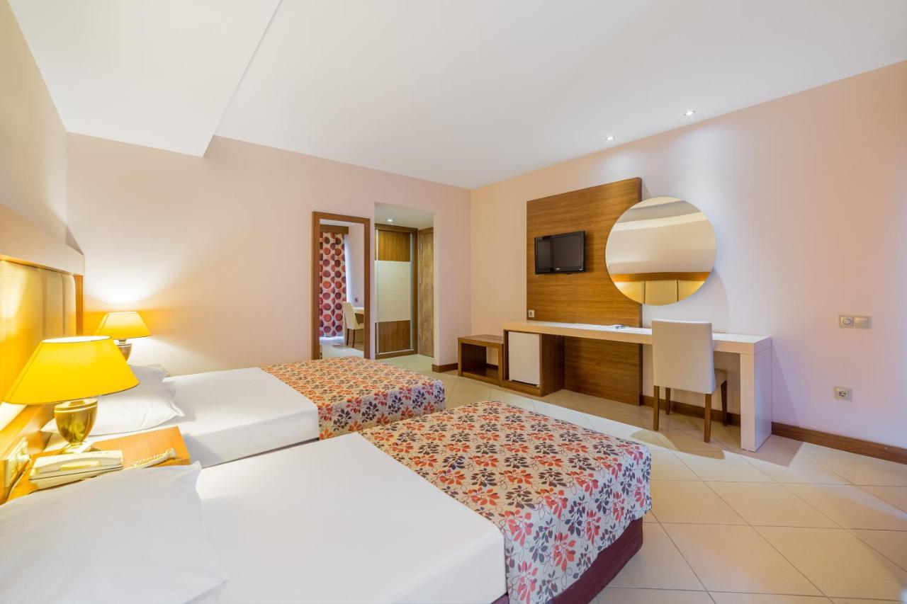 Justiniano Club Alanya Hotel Okurcalar Exterior photo
