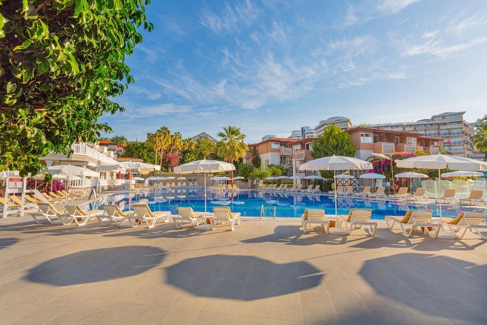 Justiniano Club Alanya Hotel Okurcalar Exterior photo